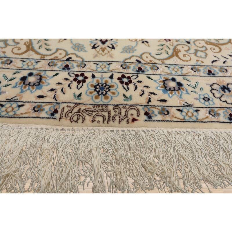 3'5''x3'5'' Hand Knotted Wool Ivory Nain Traditional 400 KPSI Rug - 3' 5'' x 3' 5''