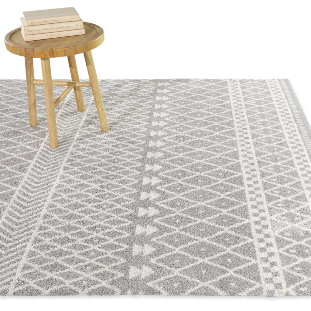 Ceram Moroccan Geometric Area Rug