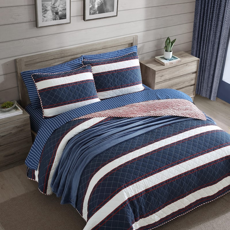 Nautica Wesley Cotton Reversible Blue Quilt Set