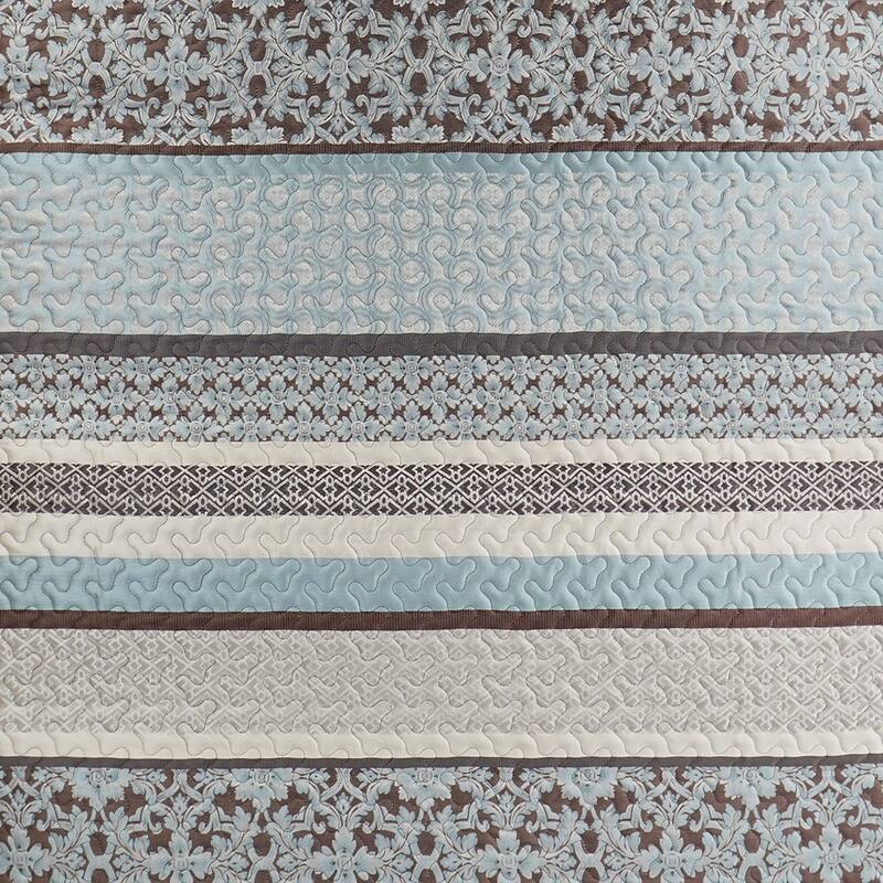 GDF Studio - Princeton 5-Piece Reversible Jacquard Quilt Set with Decorative Pillows