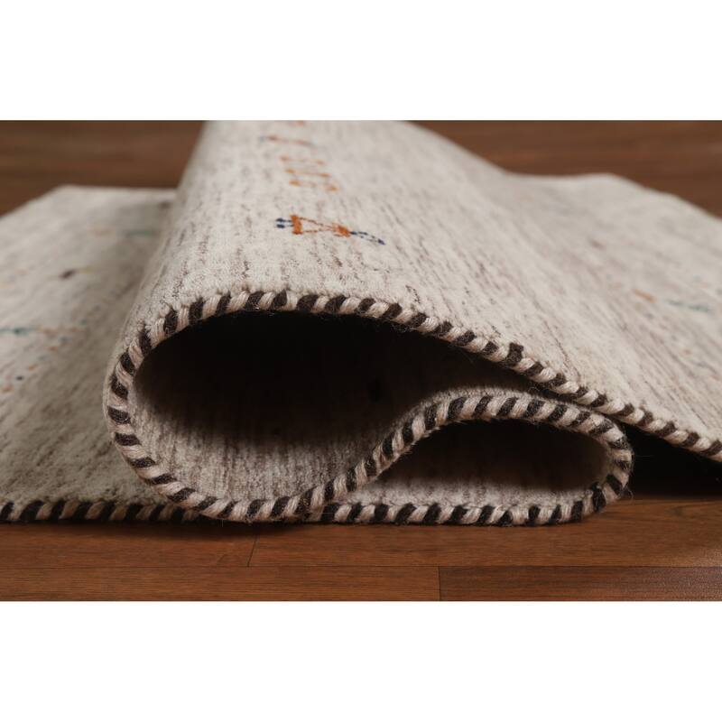 Hand Knotted Oriental 100% Wool Carpet Tribal Animal Pictorial Beige & Ivories Gabbeh Area Rug - 5' 9'' X 3' 10''