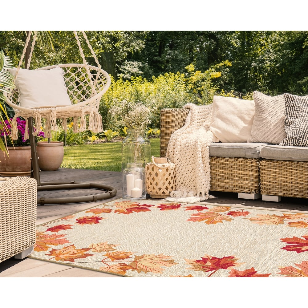 Liora Manne Ravella Falling Leaves Border Indoor/Outdoor Rug