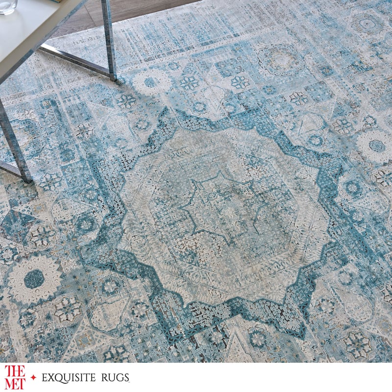 The Met X Exquisite Rugs Legacy Blue/Ivory Area Rug.