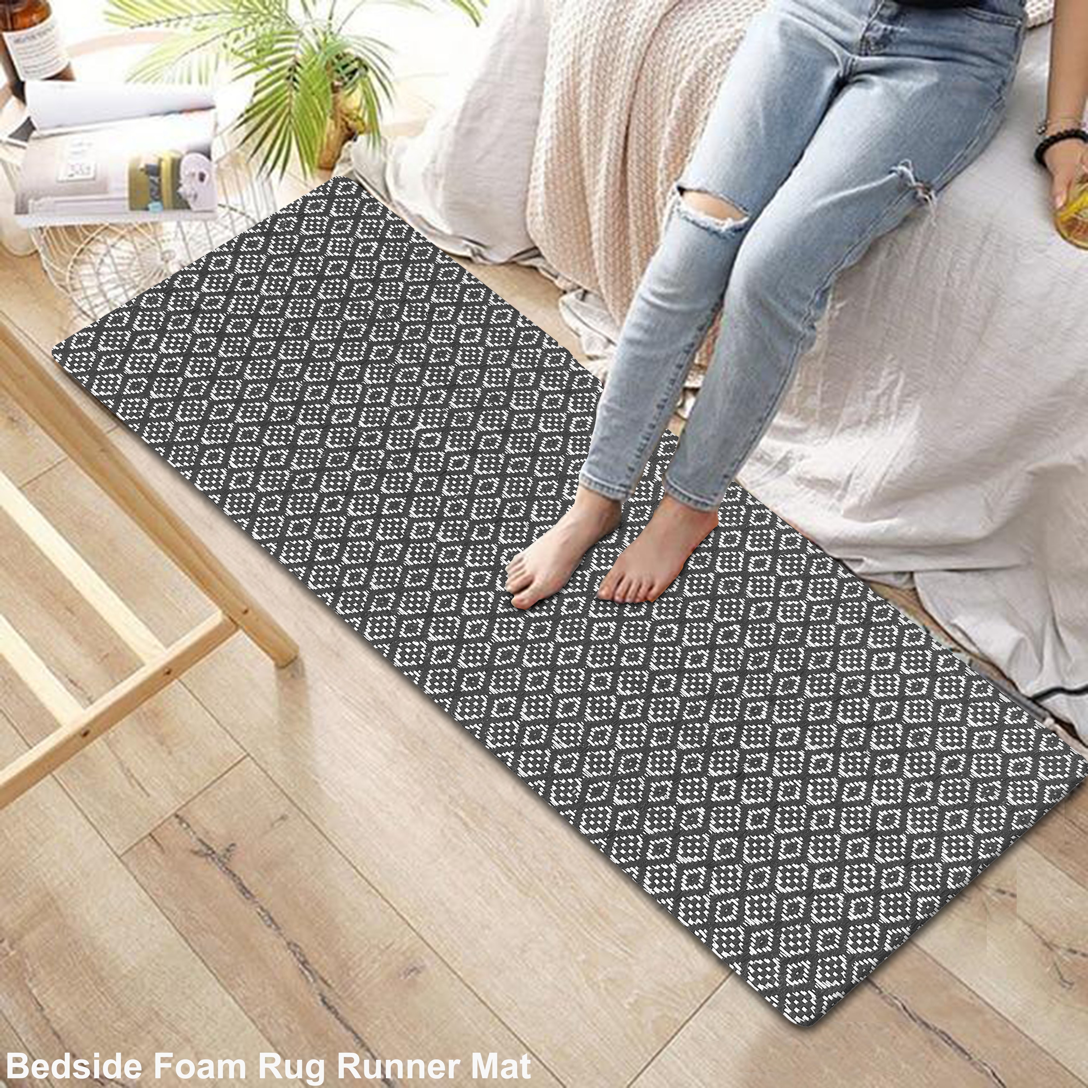 https://ak1.ostkcdn.com/images/products/is/images/direct/4bc853ba8e12619d639b7ccefe65d7968bc88b0b/Kitchen-Runner-Rug--Mat-Cushioned-Cotton-Hand-Woven-Anti-Fatigue-Mat-Kitchen-Bathroom-Bed-side-18x48%27%27.jpg
