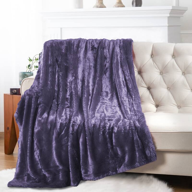Belardo FauxFur Throw - 50" x 70" - Dusty Purple