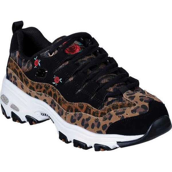 sketchers with roses