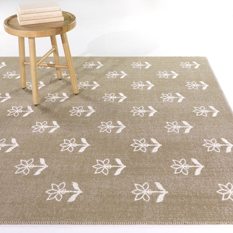 Bellwood Modern Floral Area Rug - 5'3" x 7' - Tan - Rectangle