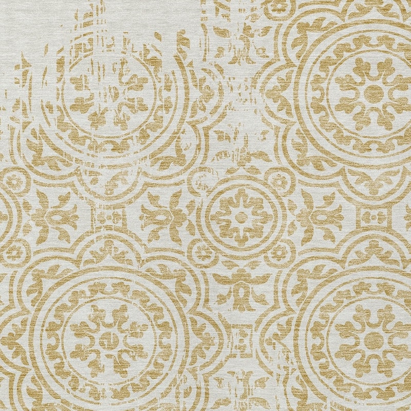 HomeRoots Medallion Transitional Rectangle Outdoor Rug