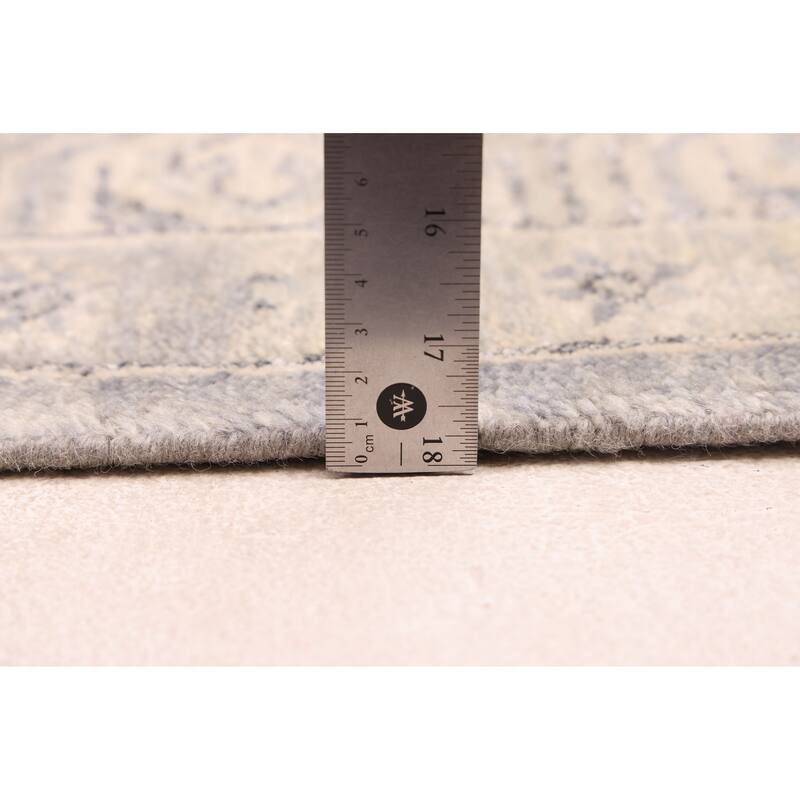 ECARPETGALLERY Hand-knotted Finest Oushak Light Grey Silk, Wool Rug - 7'11 x 10'0