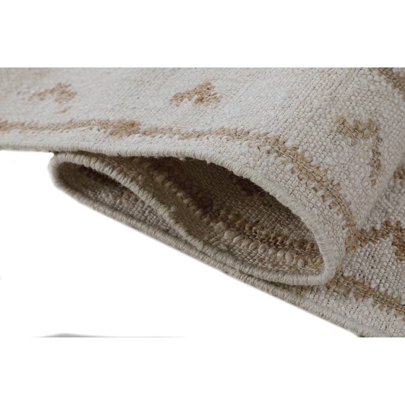 Terra by Obeetee Sona Natural Rug