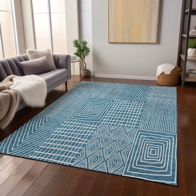 Machine Washable Indoor/ Outdoor Geo Patchwork Chantille Rug