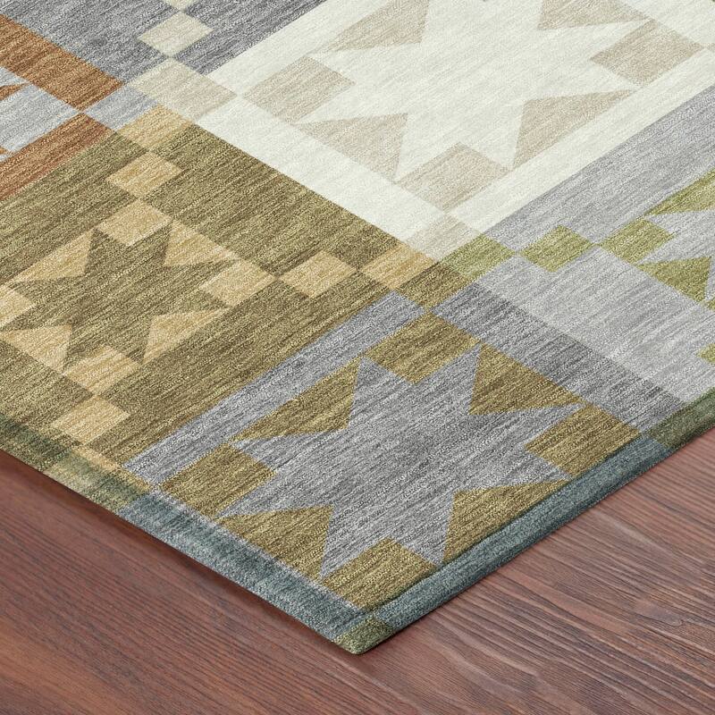 Machine Washable Indoor/ Outdoor Modern Newton Chantille Rug