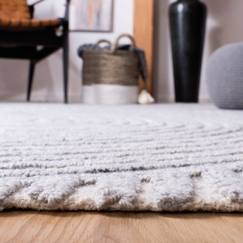 SAFAVIEH Handmade Southampton Catena Abstract Wool Rug