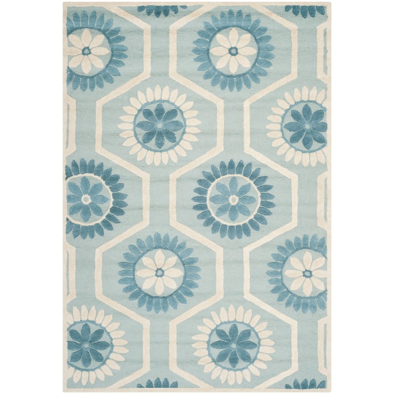SAFAVIEH Handmade Cambridge Edeltraud Modern Moroccan Wool Rug - 6' x 9' - Blue/Ivory