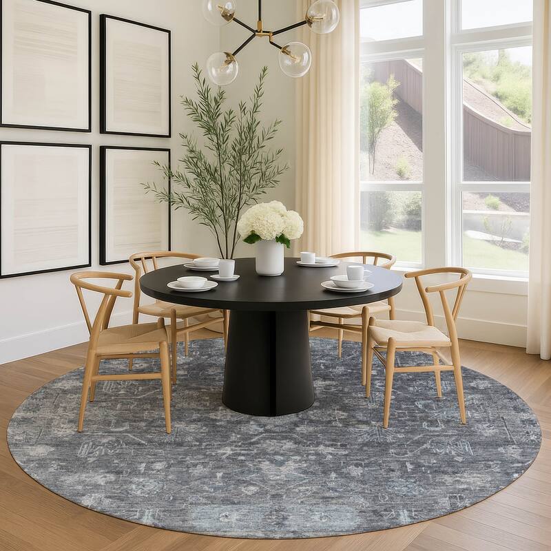 Machine Washable Indoor/ Outdoor Traditional Border Chantille Rug