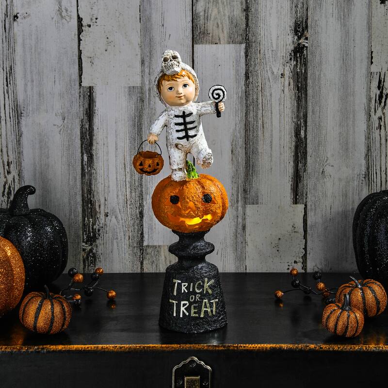 16.5" LED Pumpkin With Child
