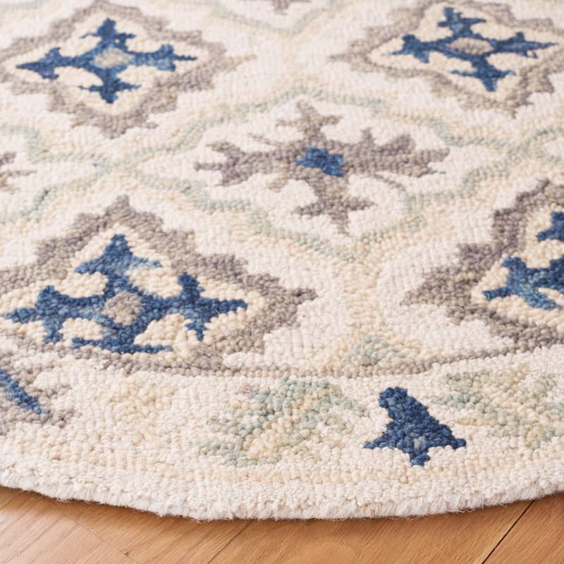 SAFAVIEH Handmade Aspen Nabiha Boho Wool Rug