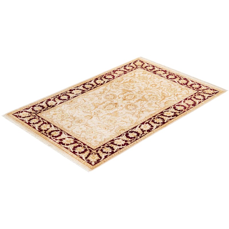 Overton Handknotted Wool Contemporary Tribal Ivory Area Rug - 4' x 6'