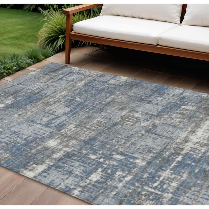 HomeRoots Geometric Transitional Rectangle Outdoor Rug - 9' X 12'