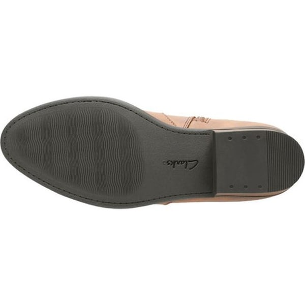 clarks addiy cora