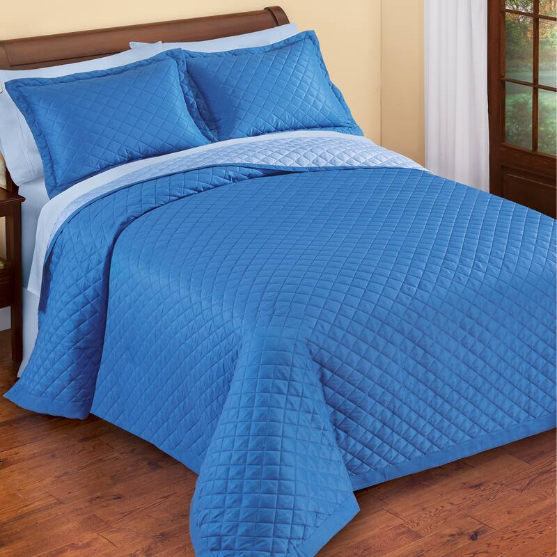 Classic Elegant Reversible 3-Piece Bedspread Set - Dark Blue/Light - Twin