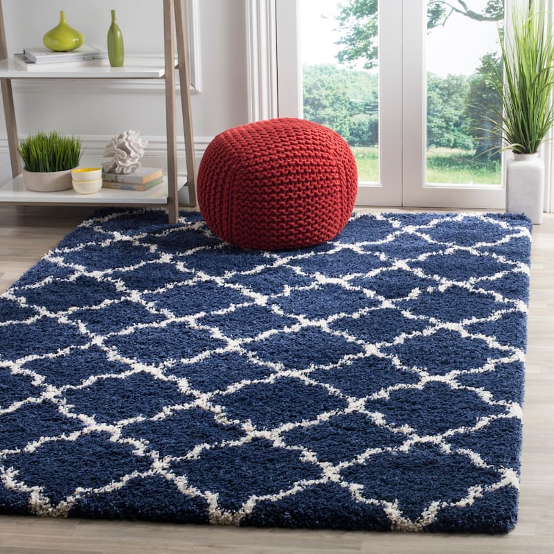 SAFAVIEH Hudson Shag Jeryl Glam Trellis 2-inch Area Rug - 5'3" x 7'6" - Navy/Ivory