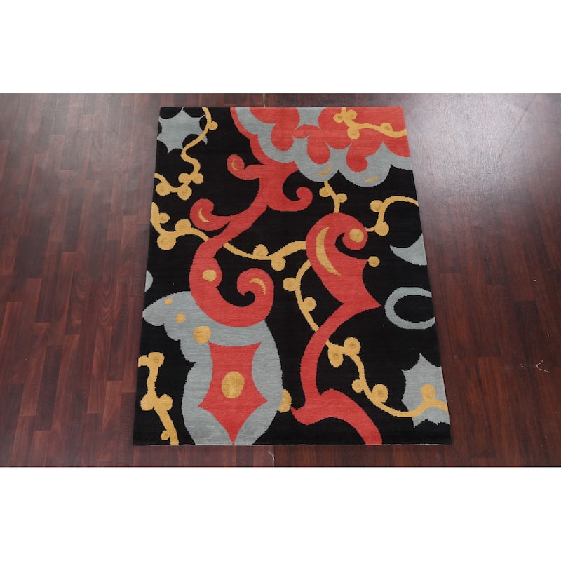 Contemporary Nepalese Vegetable Dye Area Rug Hand-knotted Wool Carpet - 5'3" x 7'0"