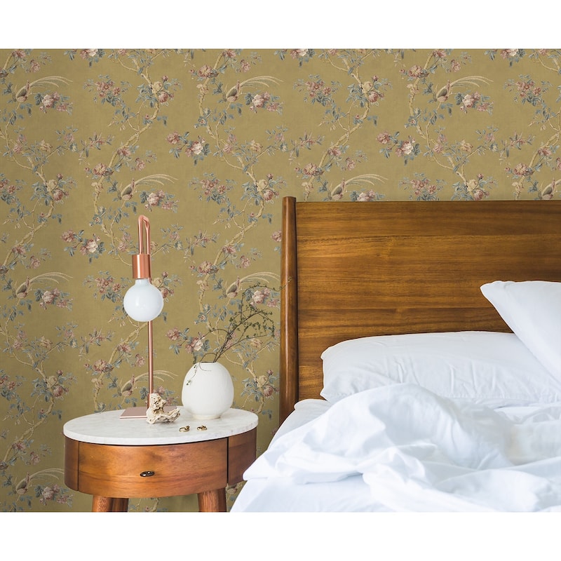 Seabrook Designs Habersham Floral Trail Unpasted Wallpaper
