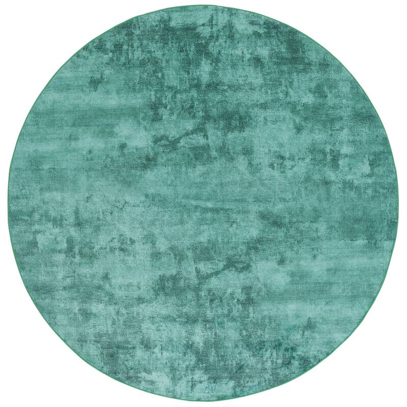 SAFAVIEH Santa Tzezka Monica Machine Washable Slip Resistant Rug