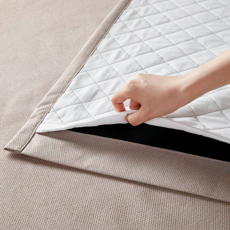 Madison Park Karien Sound blocking/Total blackout curtain panel pair