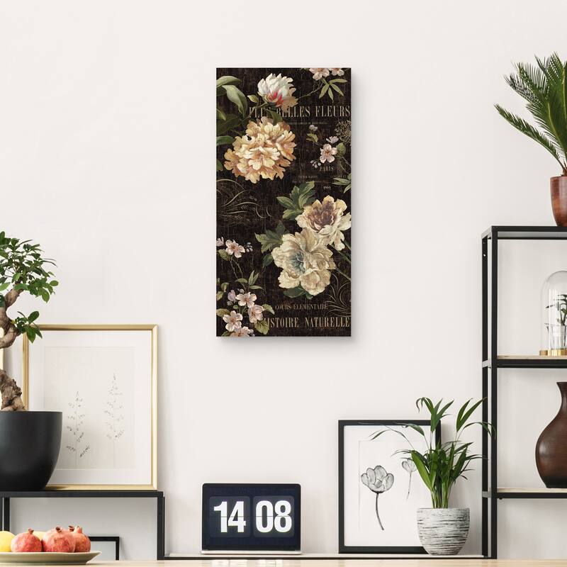 Fleurs Antique II Canvas Art Print