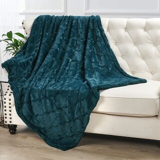 BOON Brushed Faux Fur Ashley Throw