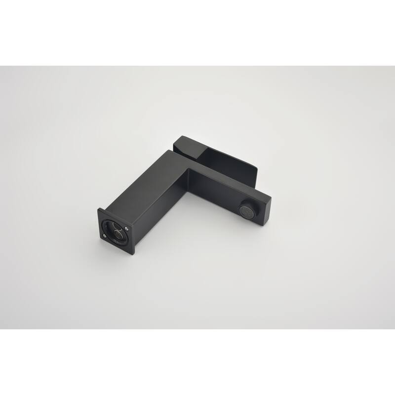 Single Handle Bathroom Sink Faucet with Pop-Up Drain (with Overflow)