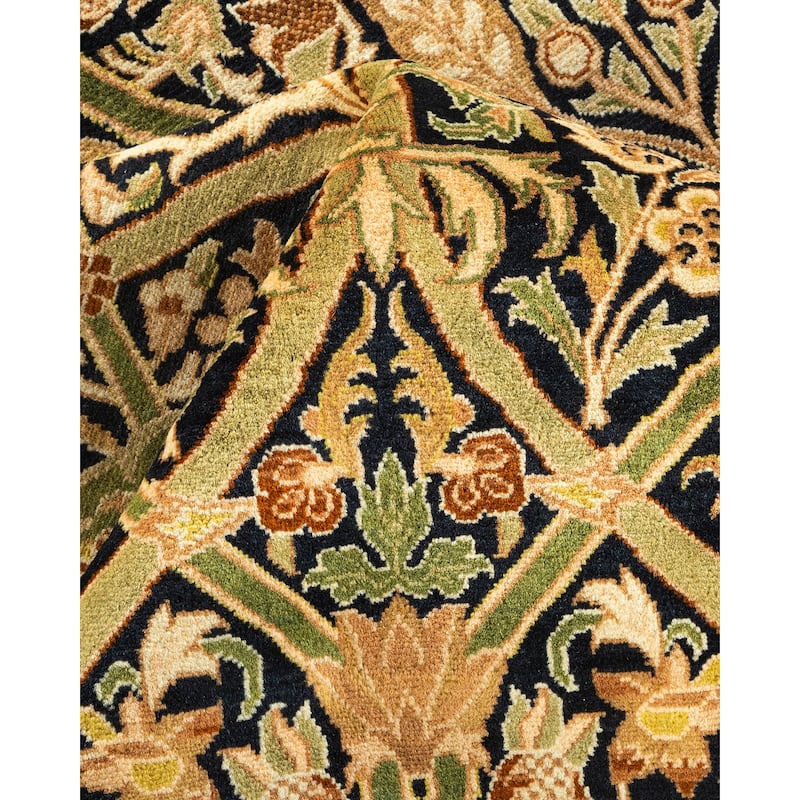 Overton Handknotted Wool Traditional Oriental Black Square Area Rug - 6' x 9'