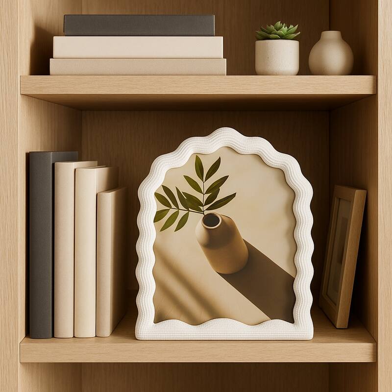Resin Sculptured Wavy Arch Photo Frame - White