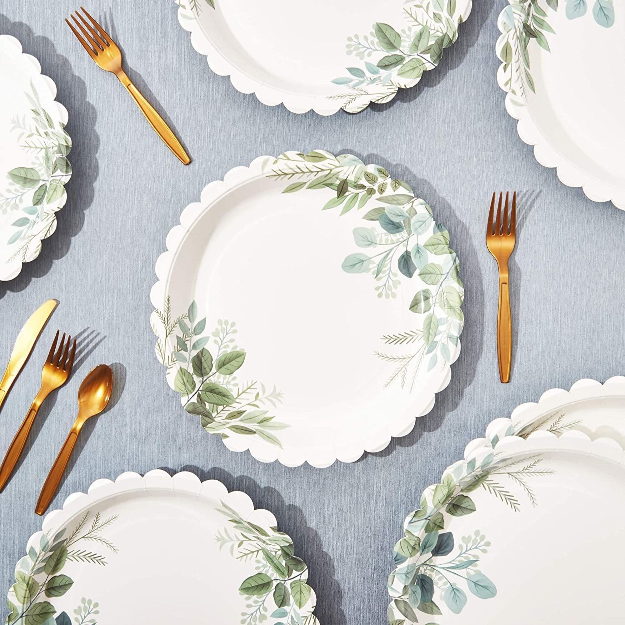 White Scalloped Paper Plates Wedding Bridal Shower Supplies 11.5 In 48 Pack Bed Bath Beyond 33030594