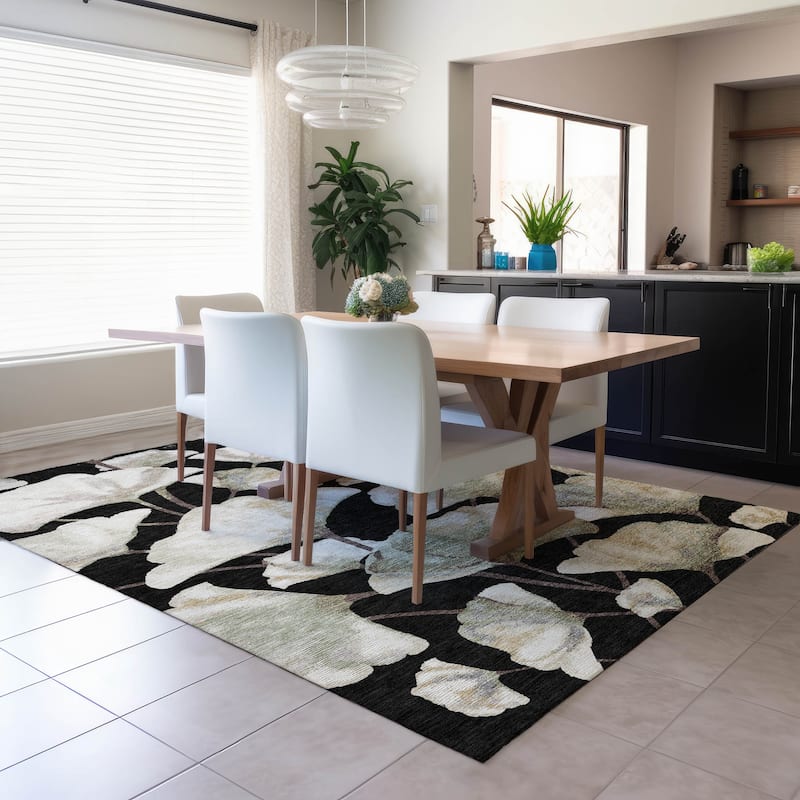 Machine Washable Indoor/ Outdoor Floral Love Chantille Rug