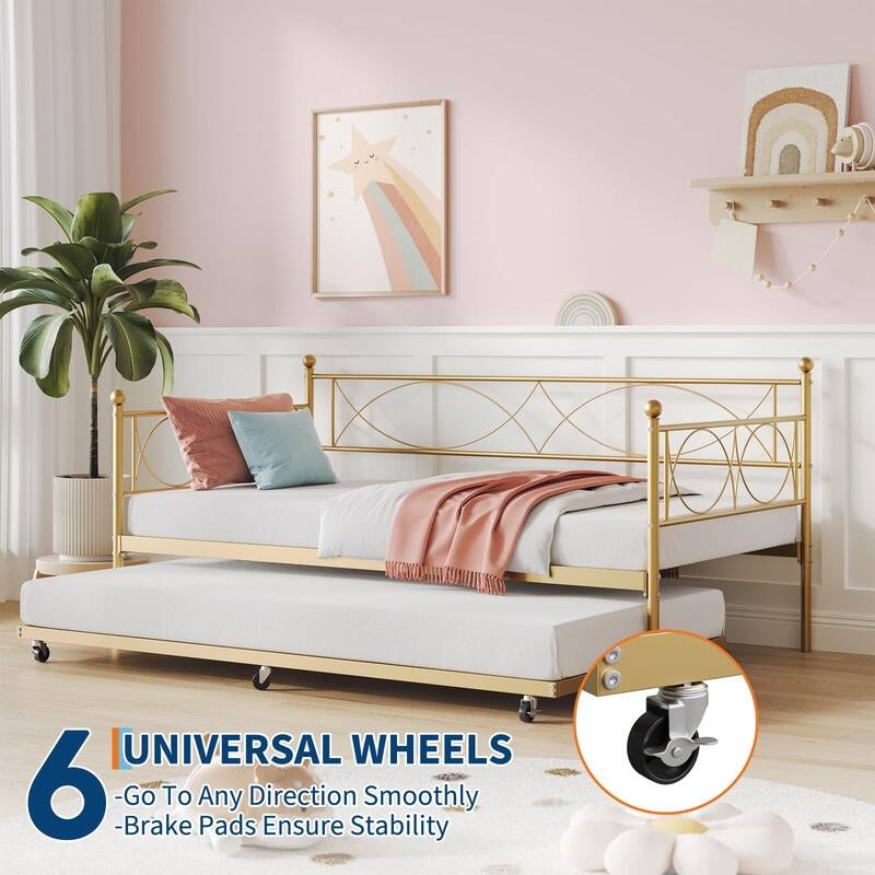 Twin Metal Daybed with Pull-Out Trundle