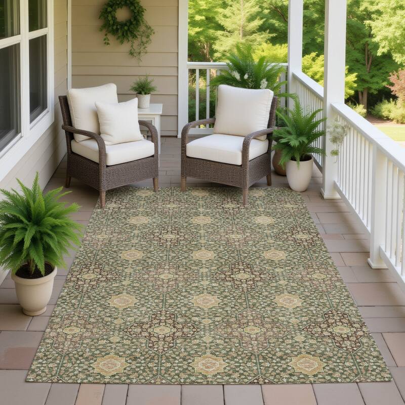 Machine Washable Indoor/ Outdoor Traditional Columbus Chantille Rug