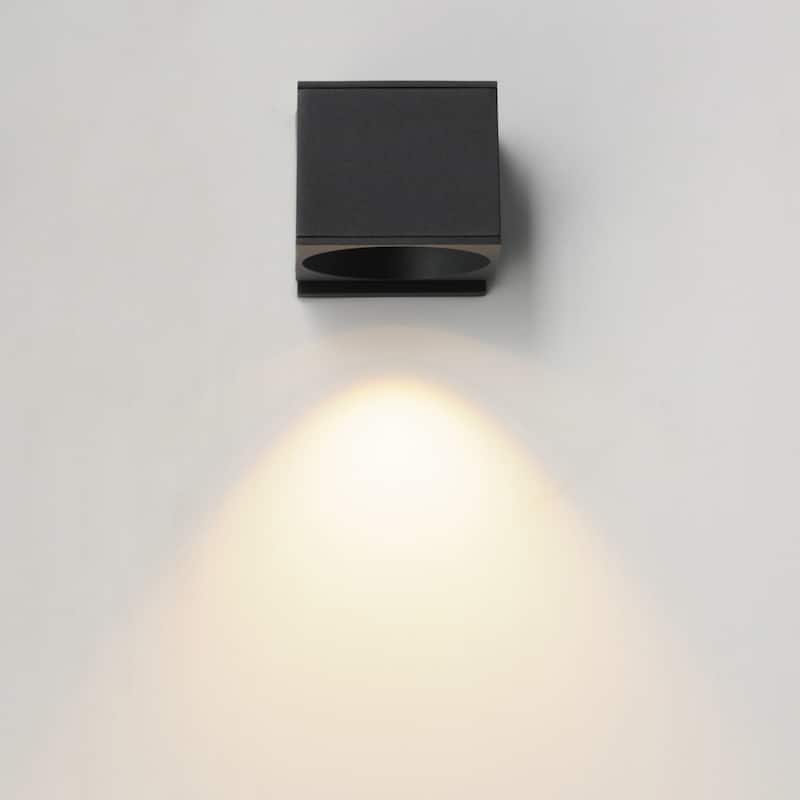 Maxim 86215 Stout 5" Tall LED Outdoor Wall Sconce - 3000K, 1650