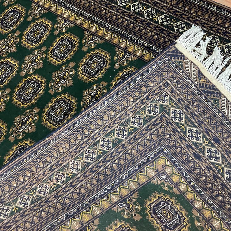HERAT ORIENTAL Handmade Turkoman Wool Rug - 3'11" x 5'11"