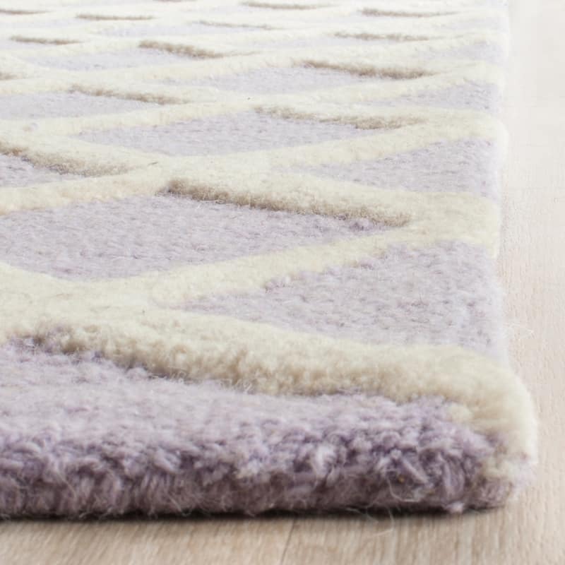 SAFAVIEH, Handmade Cambridge Siire Moroccan Trellis Wool Rug