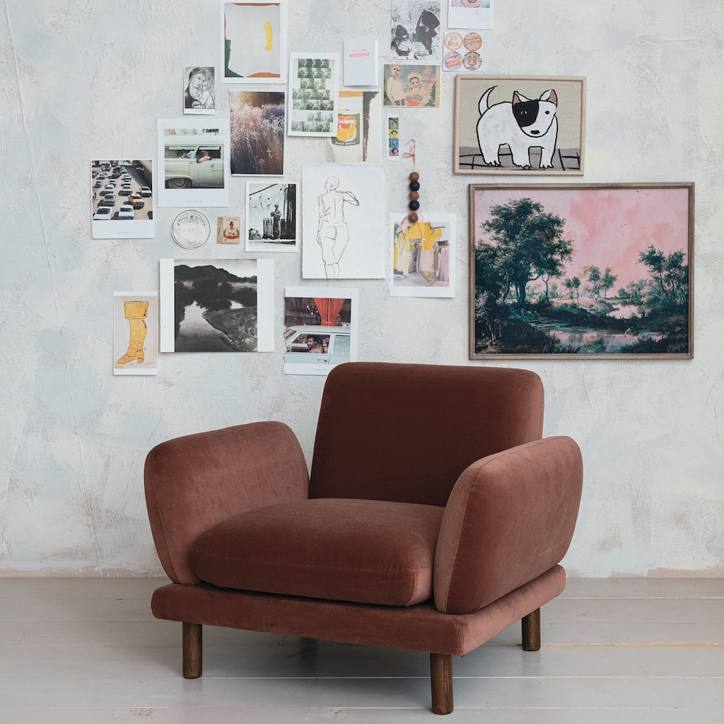 Velvet Upholstered Chair with Oak Wood Legs