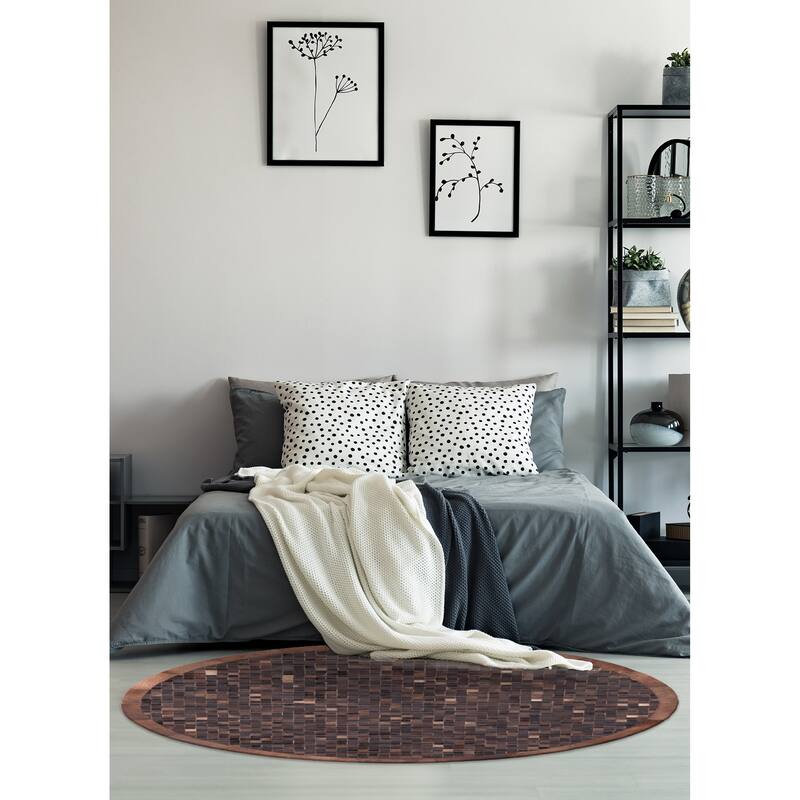 ECARPETGALLERY Handmade Cowhide Patchwork Dark Brown Leather Rug - 7' x 7'