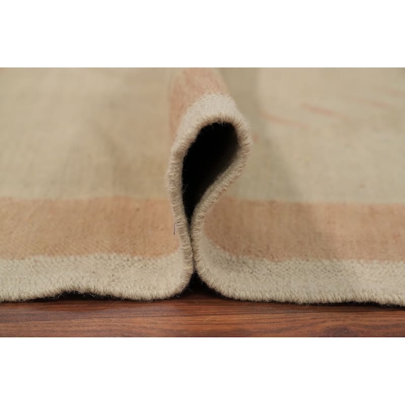 Hand Woven Oriental 100% Wool Carpet Southwestern Tribal Beige & Ivories Kilim Area Rug - 8' 10'' X 5' 8''