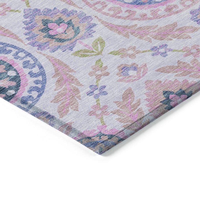 Machine Washable Indoor/ Outdoor Chantille Boho Suzani Rug