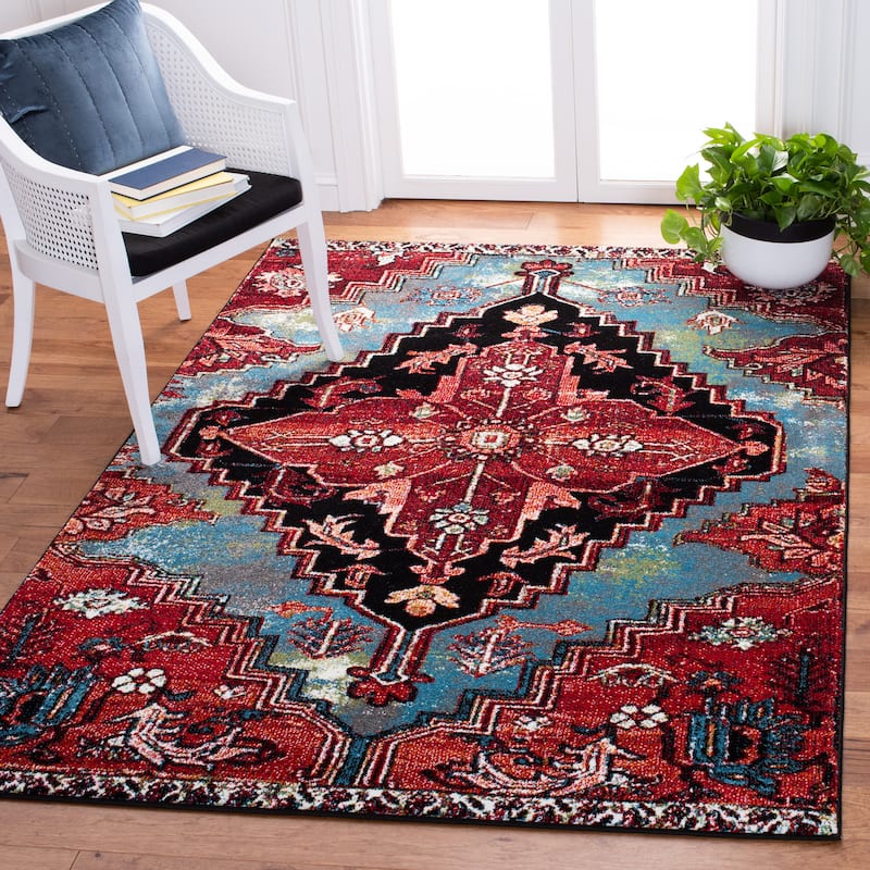SAFAVIEH Vintage Hamadan Elviira Oriental Medallion Rug - 6'7" Square - Blue/Red
