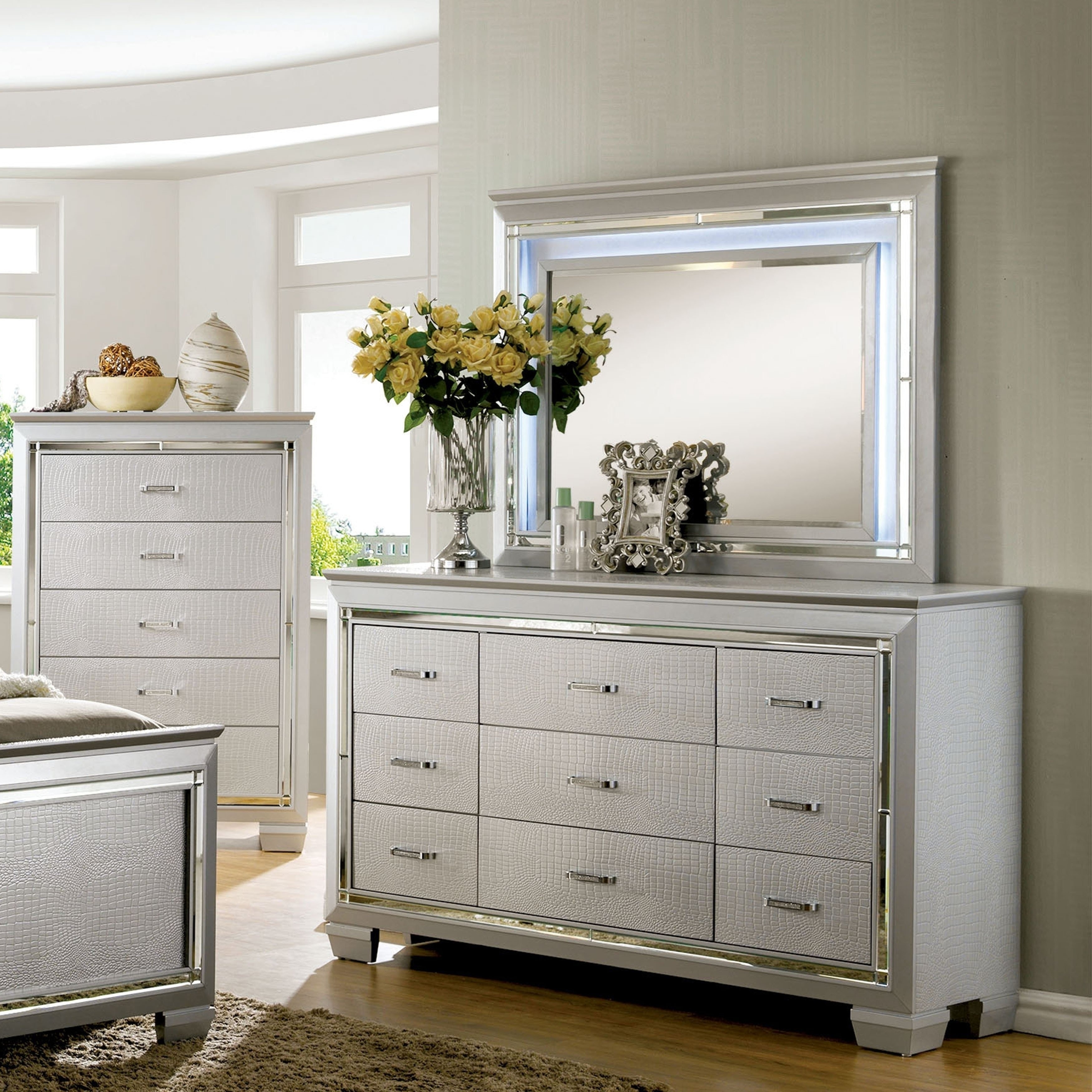 Furniture of America Ruff Crocodile Contemporary Wood 9-Drawer 2-piece Dresser and Mirror Set