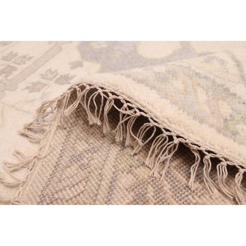 ECARPETGALLERY Hand-knotted Royal Oushak Cream Wool Rug - 7'10 x 7'10