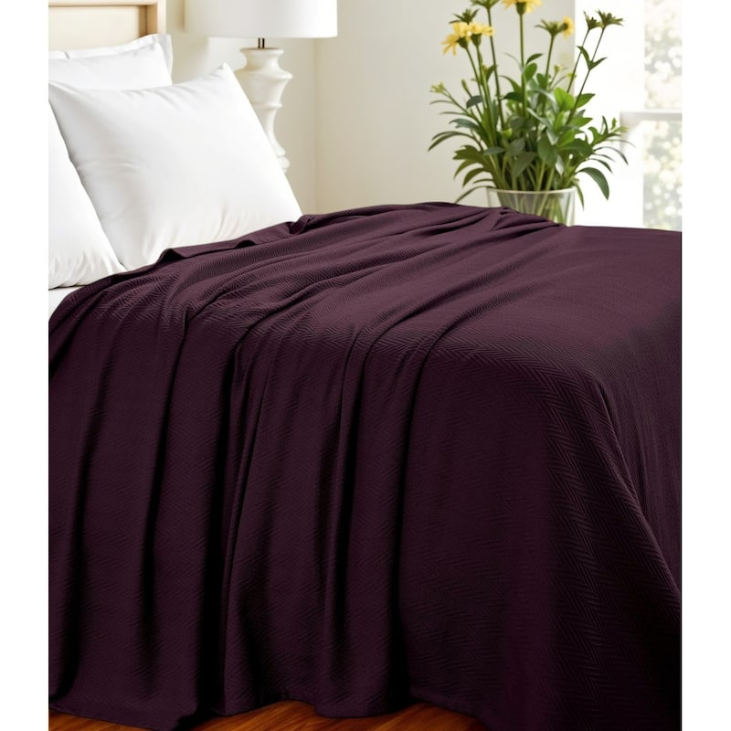 HomeRoots King Plum Cotton Woven Chevron Blanket - King - Plum